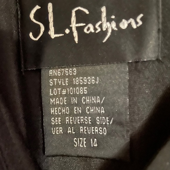 Black Formal - Picture 3 of 5